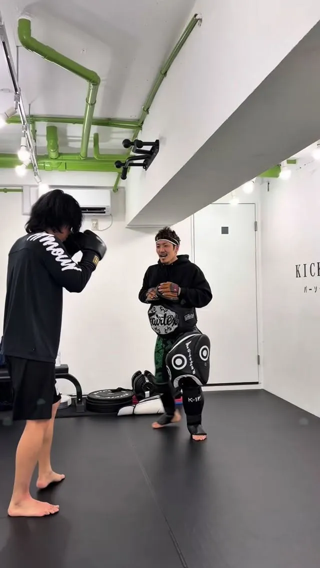 東京都北区赤羽のパーソナルキックボクシングKICKLIFEで...